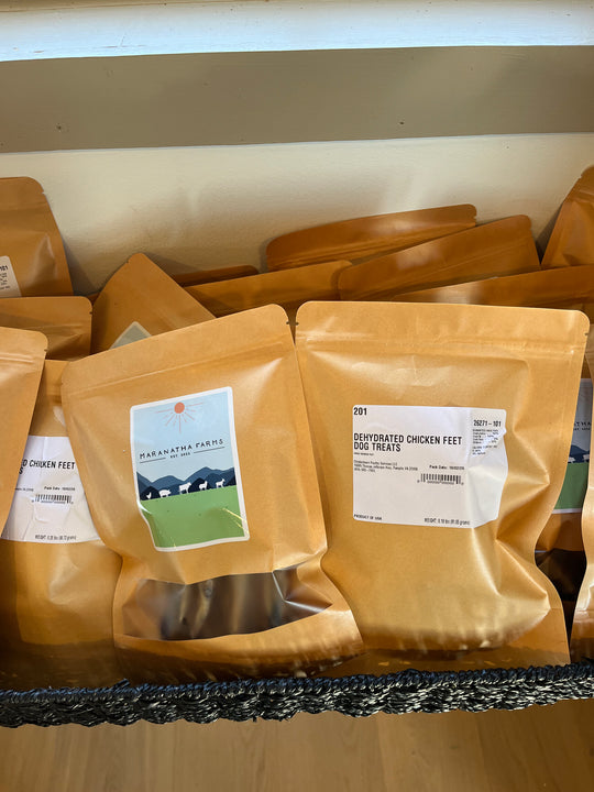 Dog Treats (Dehydrated Chicken Feet)